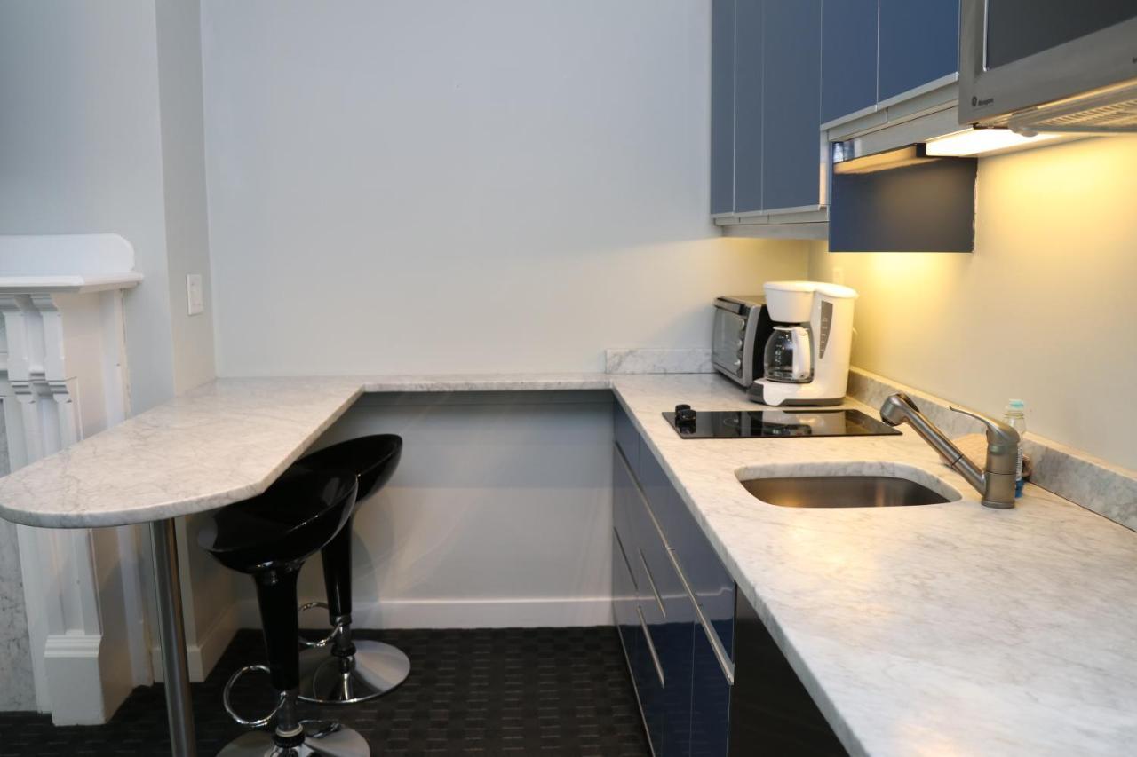 Stylish Newbury Street Studio, #4 ボストン エクステリア 写真